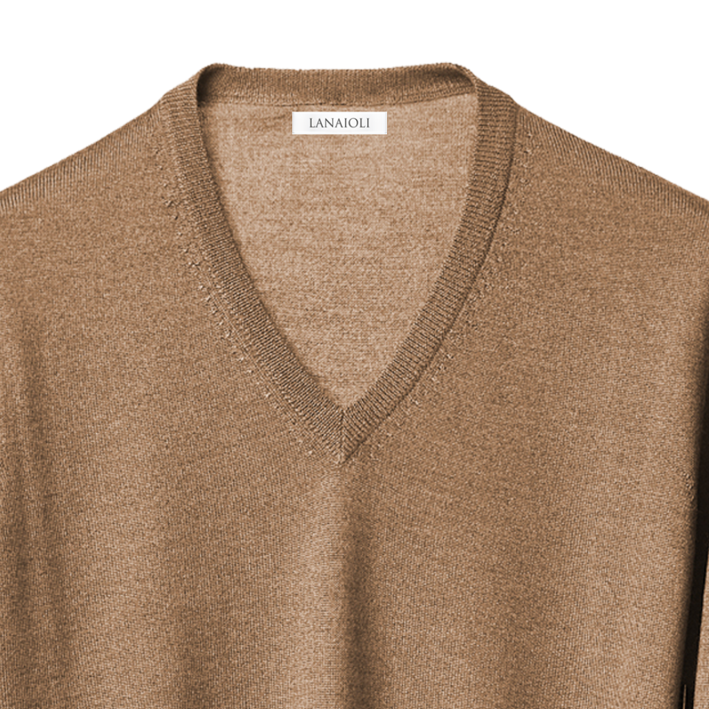 Men's V-neck sweater in Cashmere, Silk and Extrafine Merino Wool blend-3