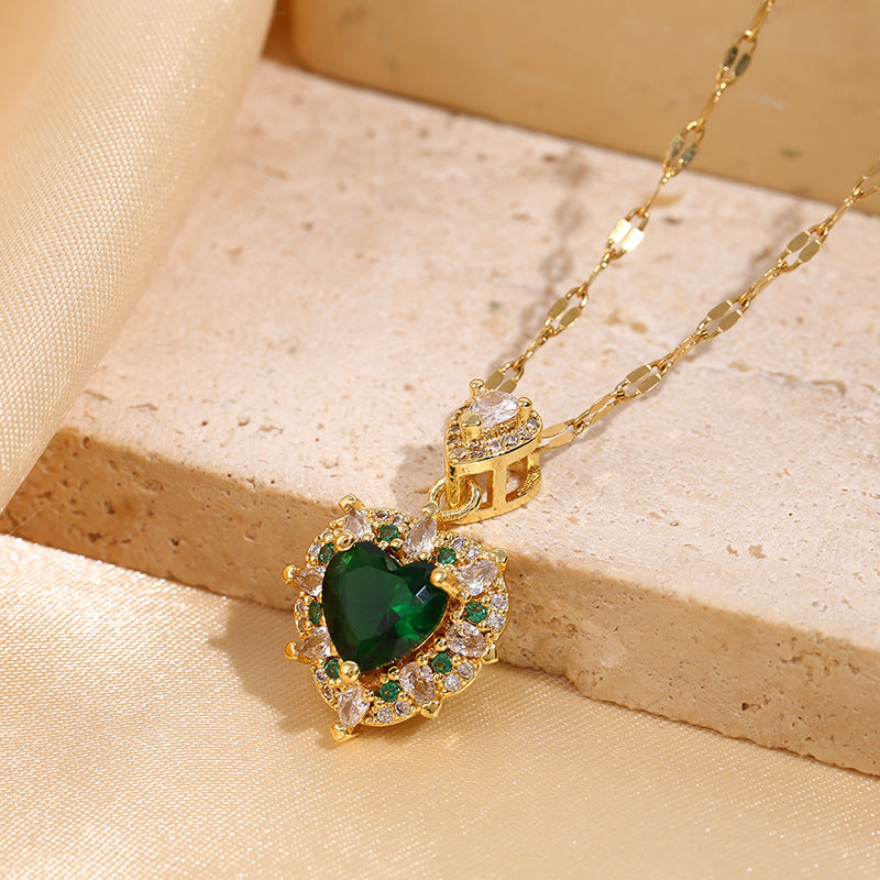Copper Micro Inlaid Zircon Emerald Loving Heart Zircon Diamond-studded Necklace