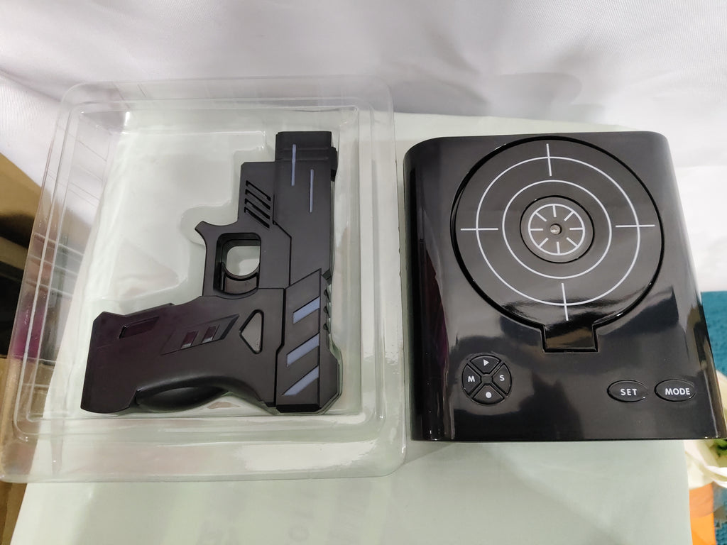 Manufacturers hit the alarm clock shooting toy alarm clock lazy alarm mute difficult to get up artifact metamorphosis alarm clock