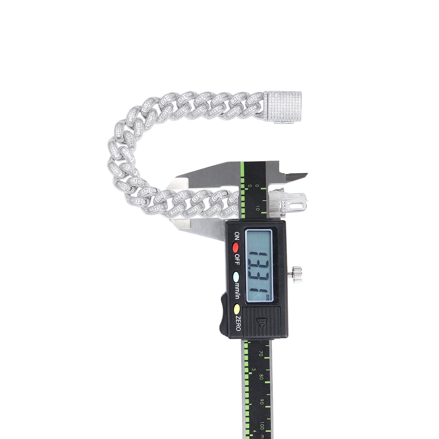 Set With Top-quality Moissanite, This Luxurious And Fashionable Light Luxury Jewelry Silver Bracelet Is Made Of S925 Silver Electroplated With Platinum