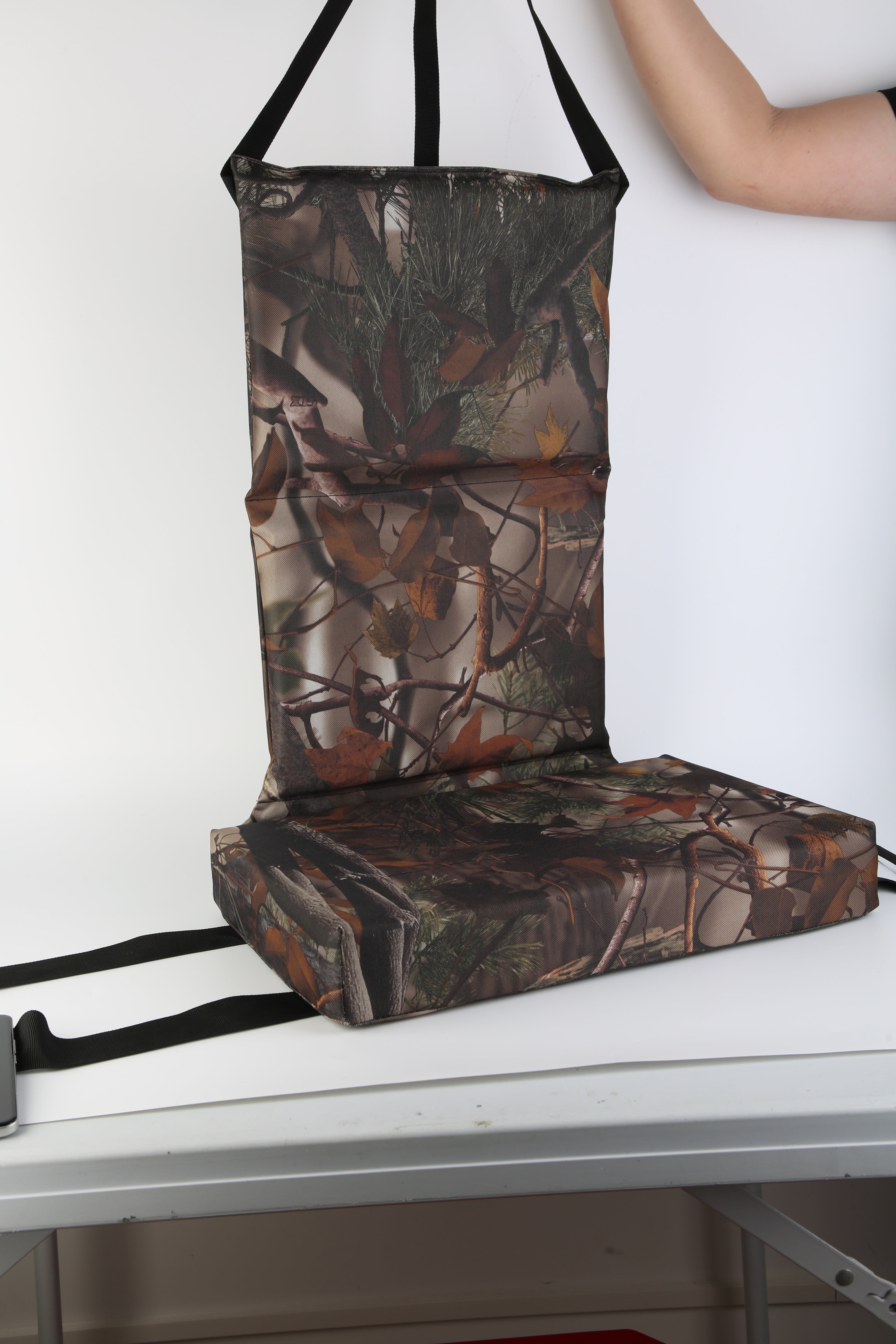1Pc Foldable Tree Stand Seat Replacement Camouflage Waterproof Oxford Cloth Hunting Treestand Seat Cushion For Hunting Climber Deer Ladder