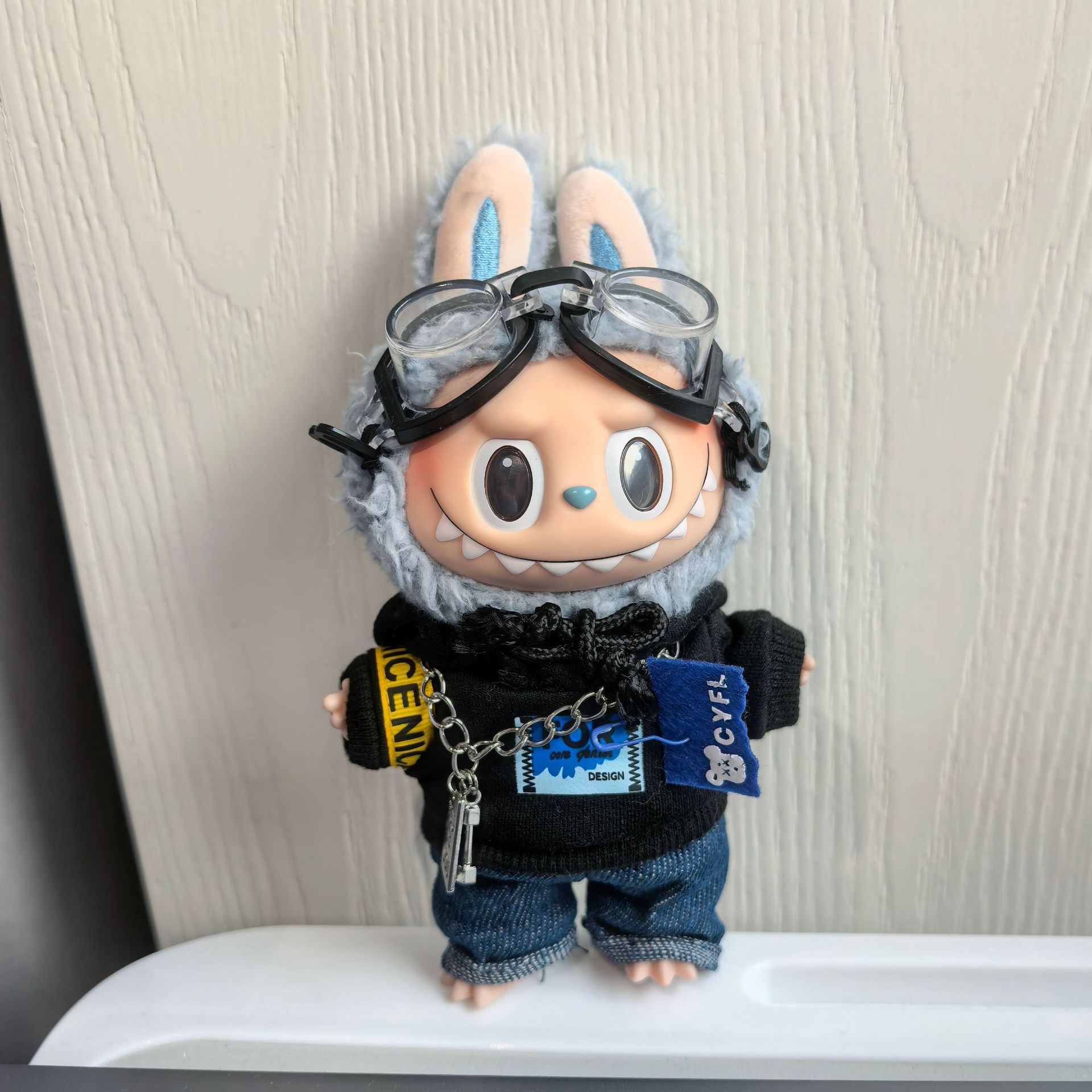 15CM Pendant Suitable For Doll Clothes Decoration Removable And Washable Suit