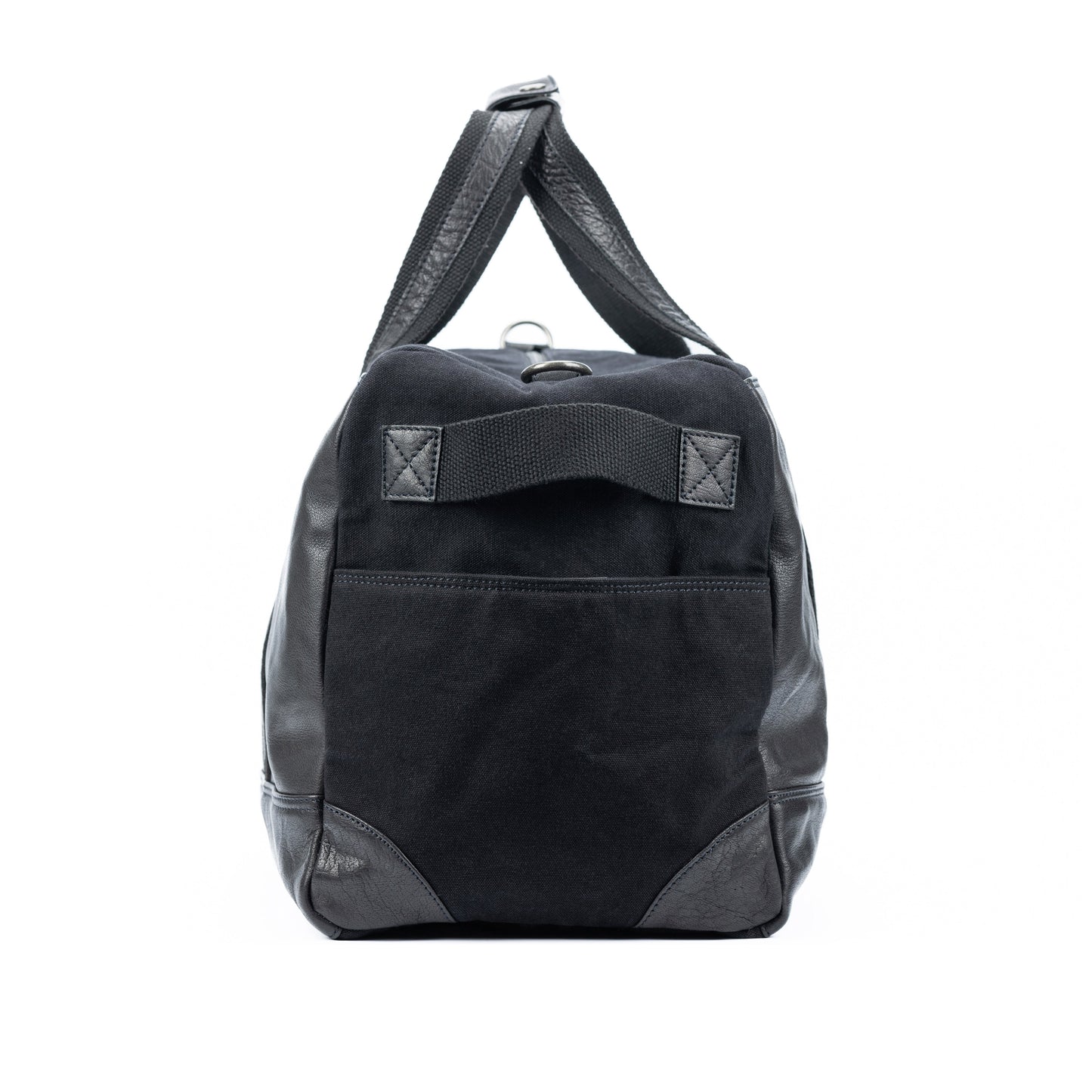 K0024AB | Canvas/Genuine Leather Travel Duffel Bag, Full Grain, Milled - Black. Antique Nickel Hardware, Zip Closure. Dimensions: 48 x 31 x 22 cm - Packaging: Non-woven Bag