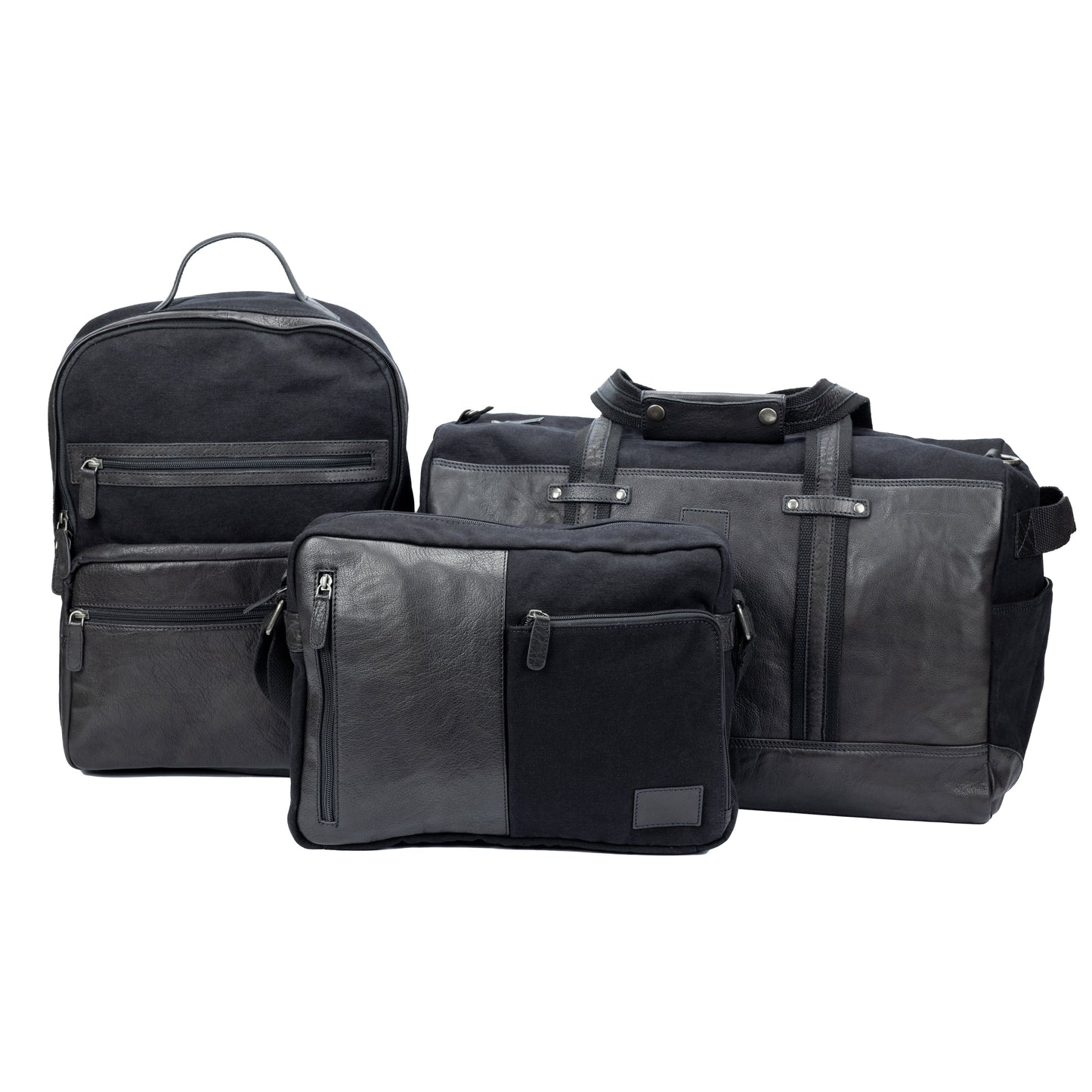 K0024AB | Canvas/Genuine Leather Travel Duffel Bag, Full Grain, Milled - Black. Antique Nickel Hardware, Zip Closure. Dimensions: 48 x 31 x 22 cm - Packaging: Non-woven Bag