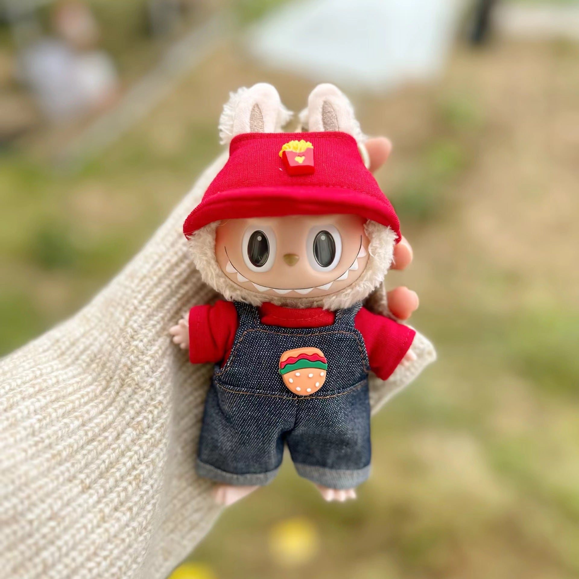 15CM Pendant Suitable For Doll Clothes Decoration Removable And Washable Suit